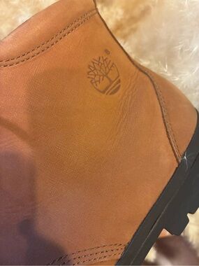 Tims! Come get ‘em- Brown Leather Lace-Up boots